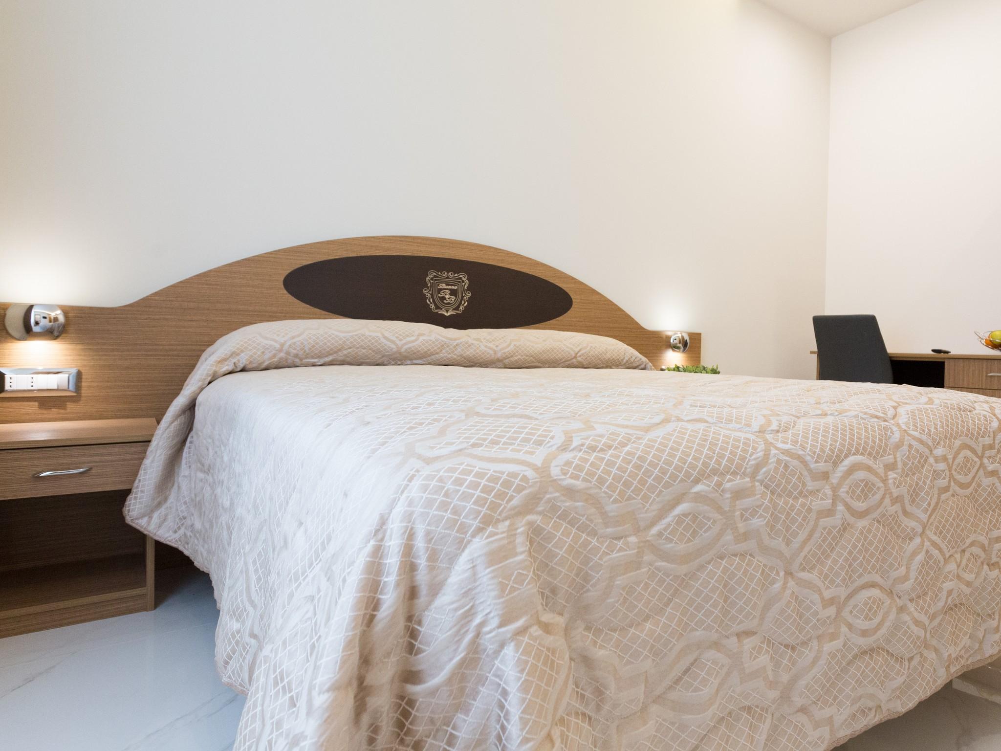 Buono B&B Наполи Екстериор снимка