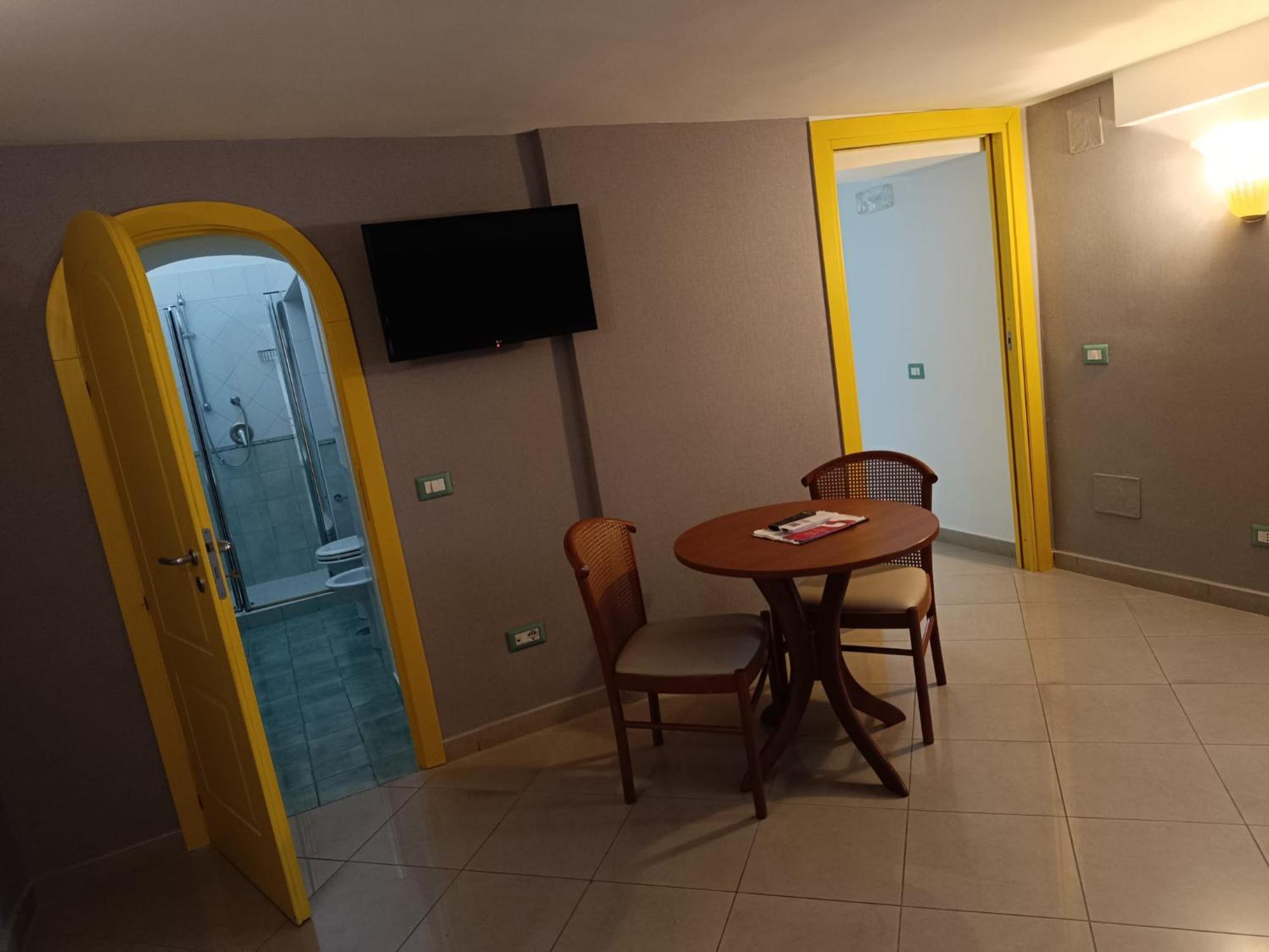 Buono B&B Наполи Екстериор снимка