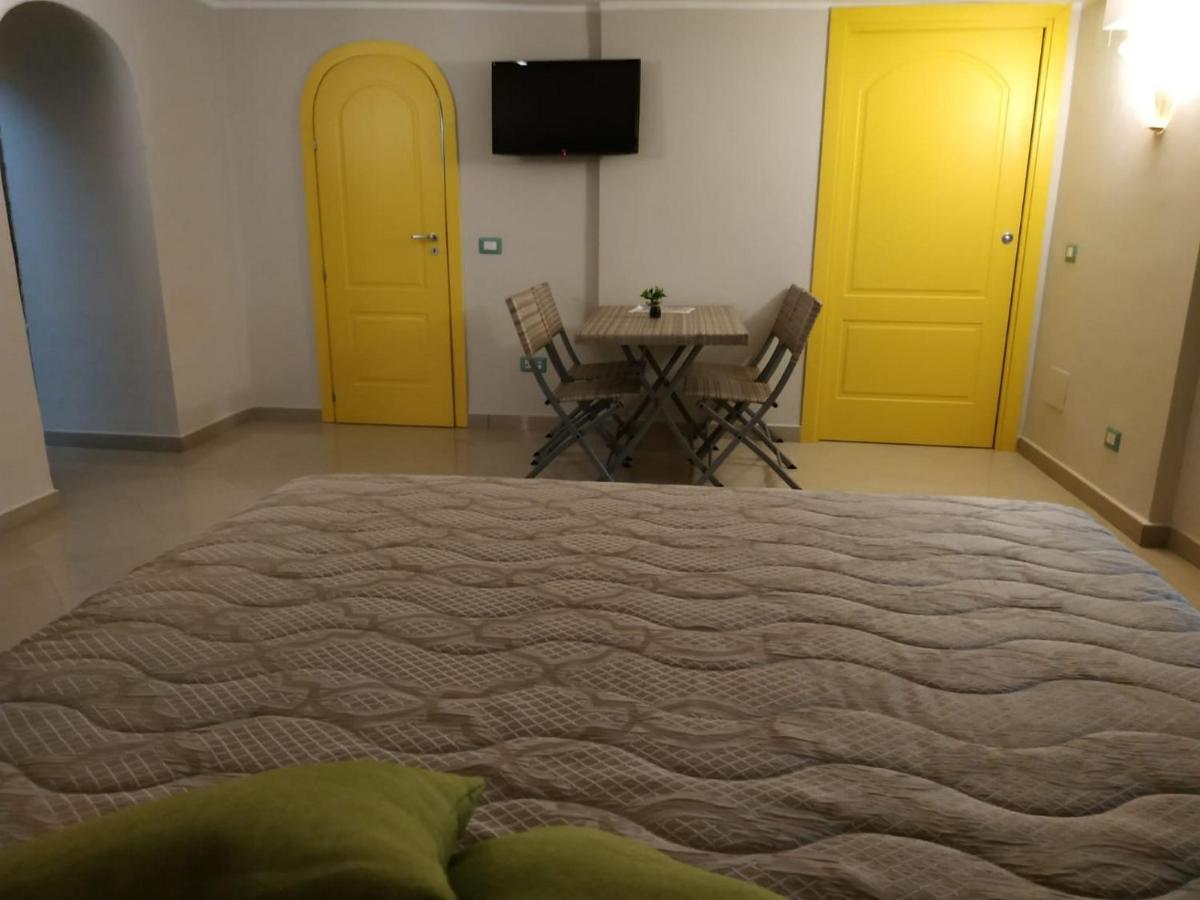 Buono B&B Наполи Екстериор снимка